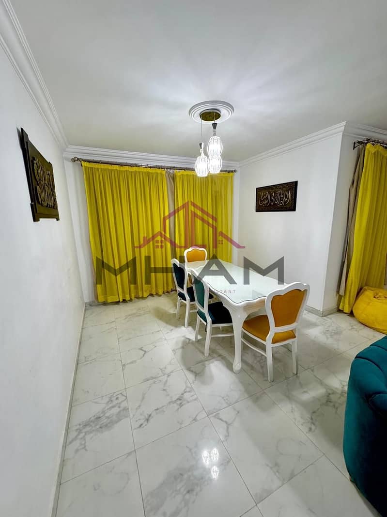 4 photo_5890732339107662763_y. jpg