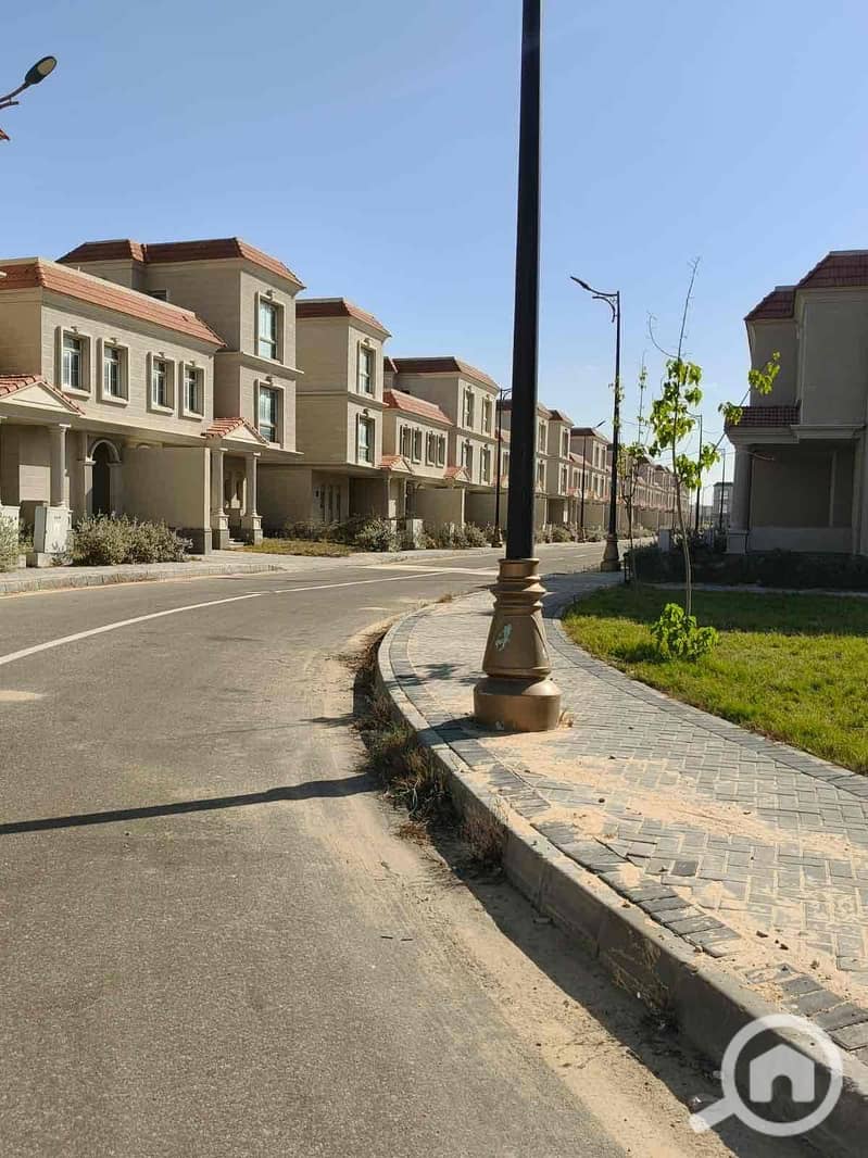 10 83479c7e-f827-482a-b07f-b08586479298. jpg