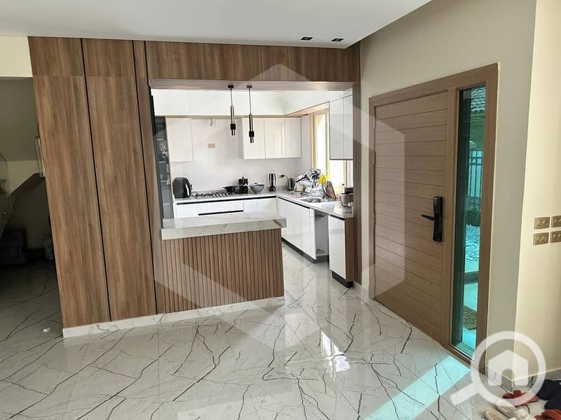 10 Al Patio 6 10. jpg