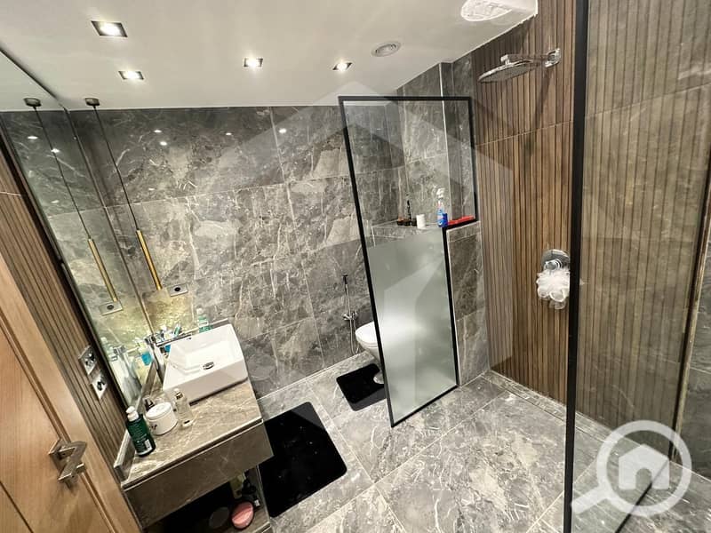 12 Al Patio 6 12. jpg