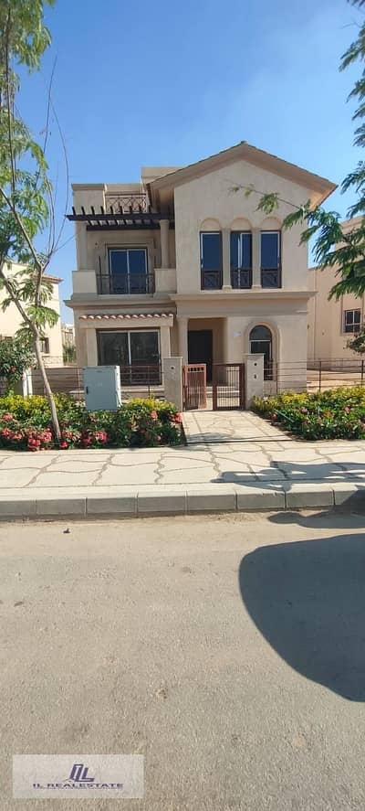 5 Bedroom Villa for Sale in Madinaty, Cairo - 0c2dbaad-36fe-4470-b68f-285bce8c8848. jpg
