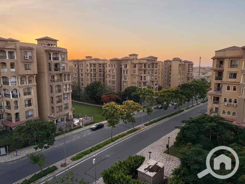 3 4f488e05-f20f-438b-a5ce-db3f5ae5c64a. jpg