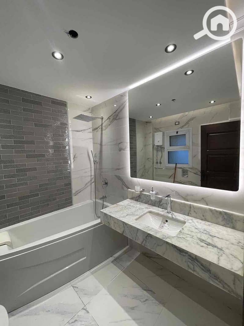 13 3e097210-7a35-4468-988f-fc4cba2555e3. jpg