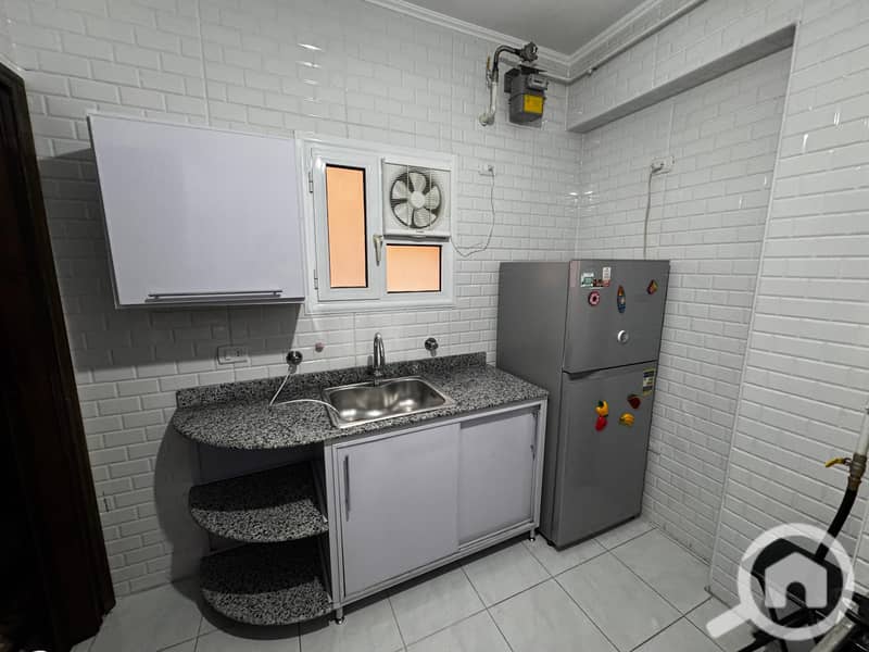 5 ca7ca90e-47c3-4827-b54c-19881978ff2b. jpeg