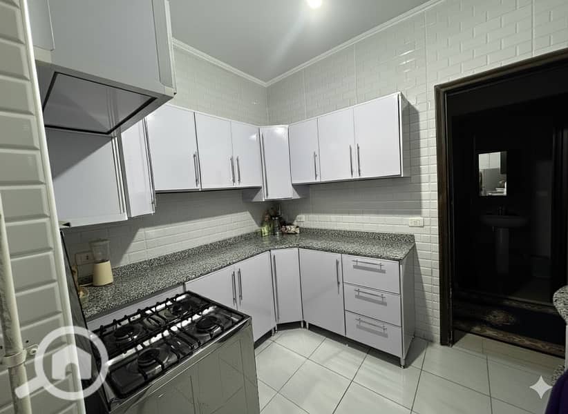 7 f763266e-bd42-4b27-8954-9898c8e48947. jpeg