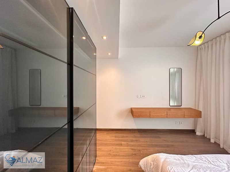 31 WhatsApp Image 2025-12-09 at 1.33. 18 PM (1). jpeg