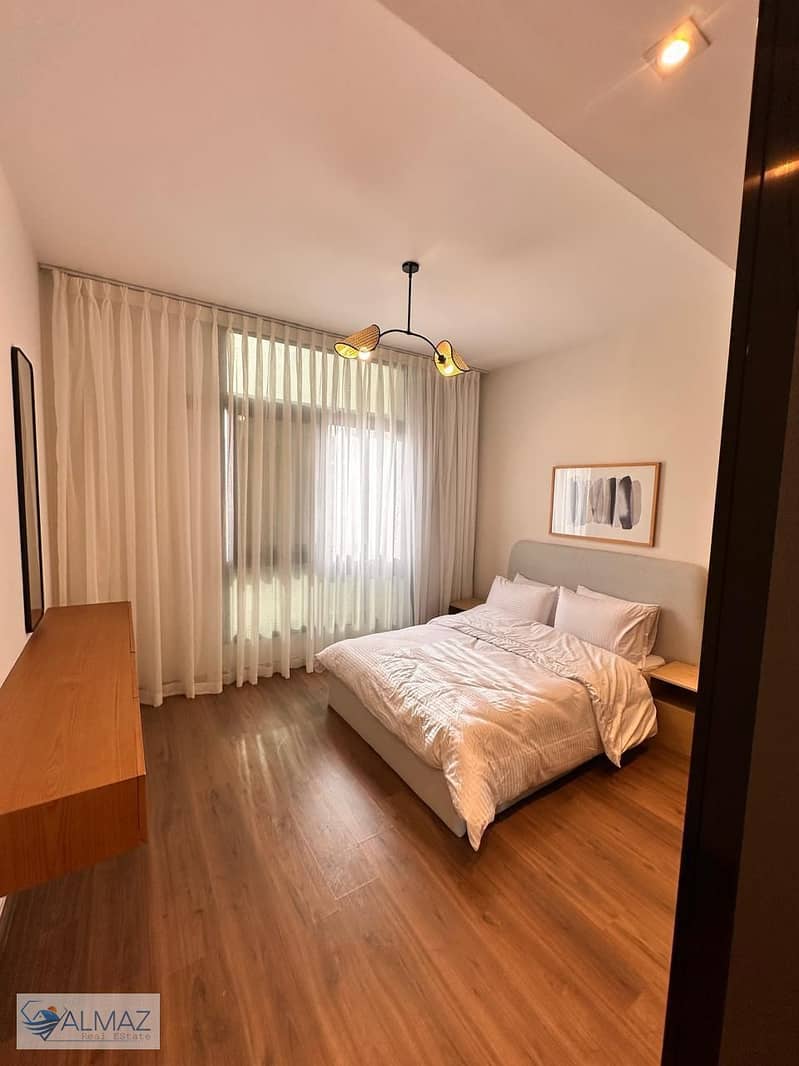 32 WhatsApp Image 2025-12-09 at 1.33. 18 PM (2). jpeg