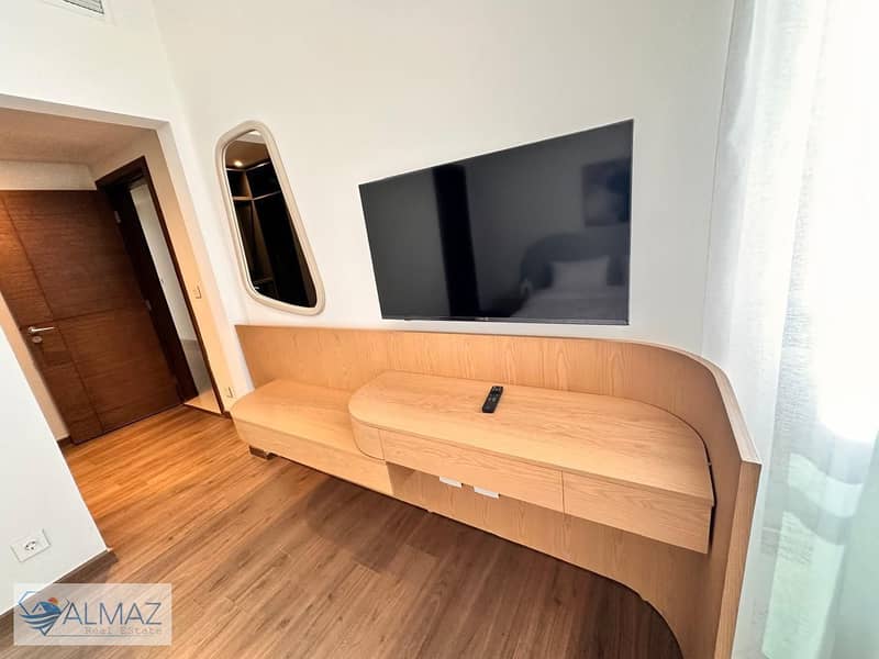 41 WhatsApp Image 2025-12-09 at 1.33. 21 PM (2). jpeg