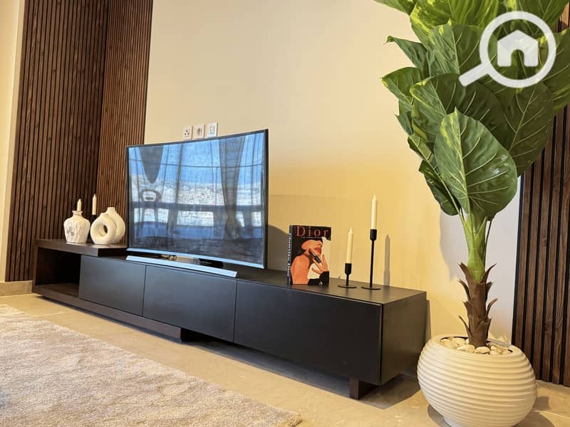 4 WhatsApp Image 2025-01-06 at 2.43. 47 AM. jpeg