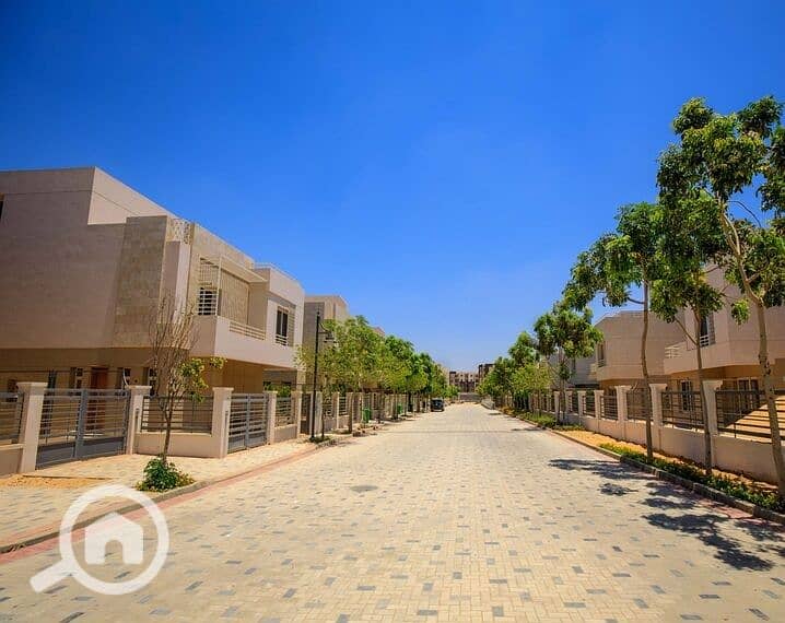 2 0L5A1222-HDR-scaled. jpg