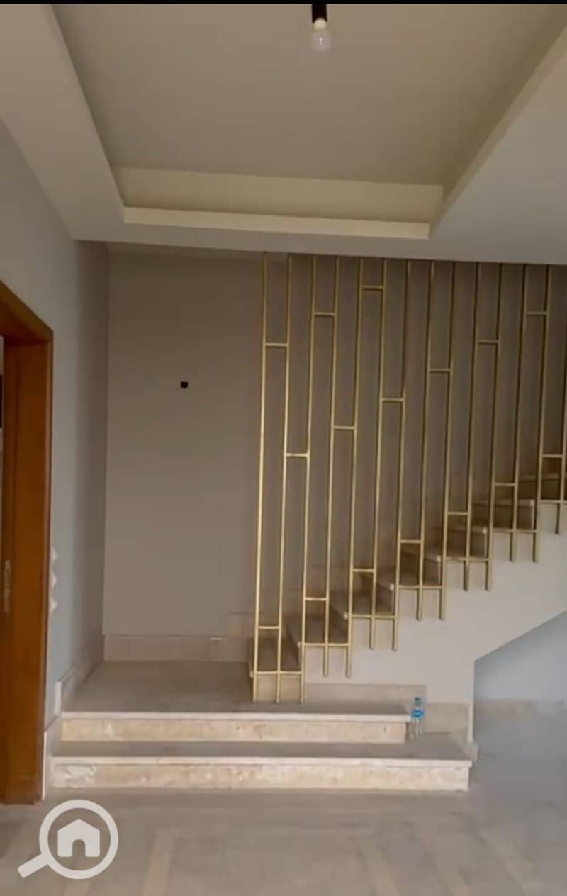 8 WhatsApp Image 2025-12-09 at 14.48. 58_fa8f97ce. jpg