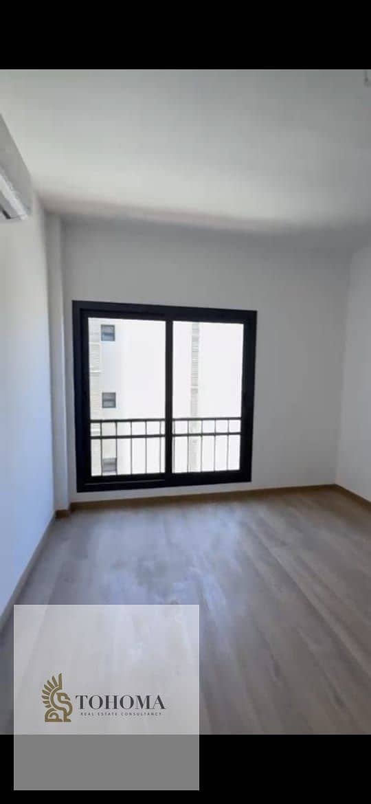 5 4c165e2e-b214-4b3e-a821-3f5ebbcc7de9. jpg