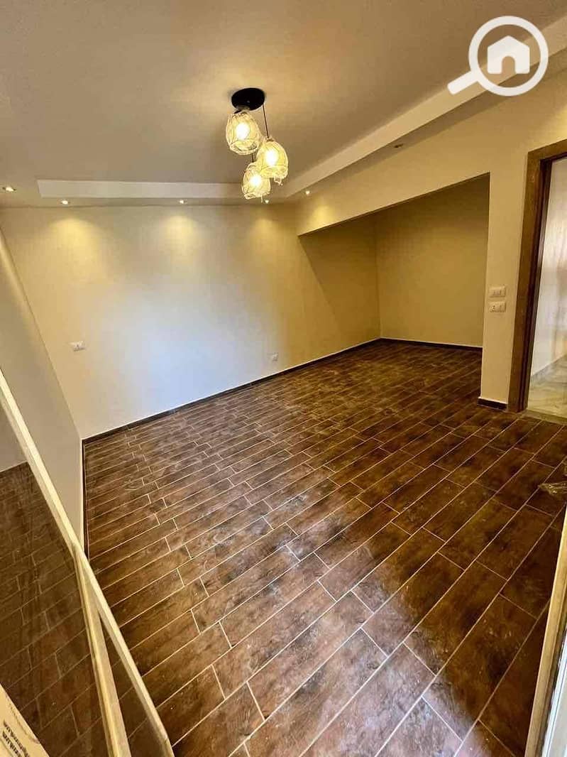 5 c45e3b88-8c41-4706-8da7-1a1838cf07ba. jpg