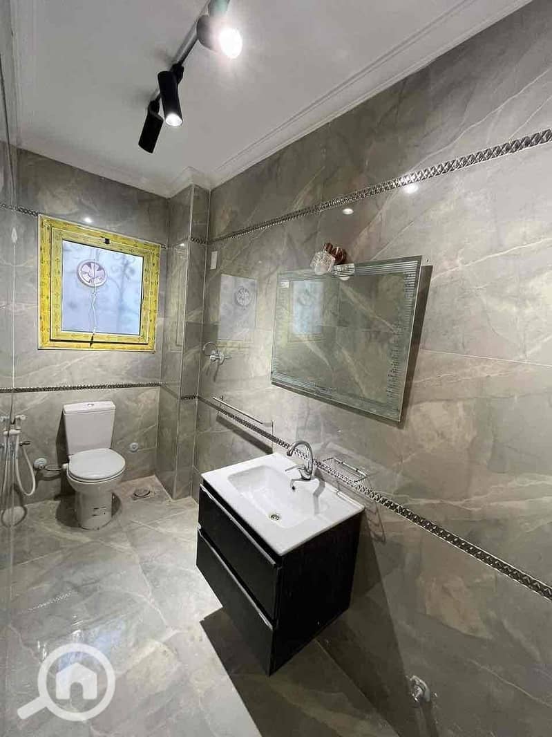 12 adbbf0d6-b8d5-4f87-9e4e-140f2e1f95c9. jpg