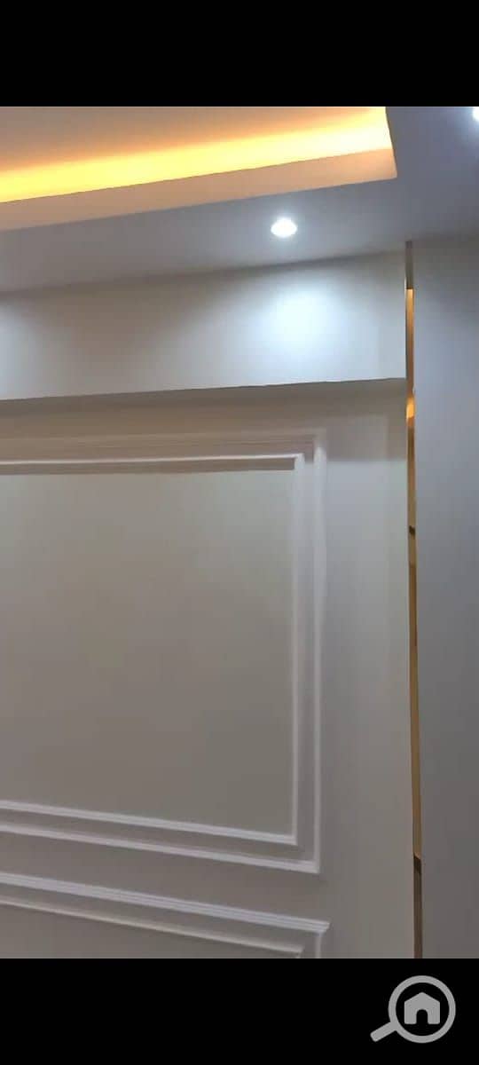 4 40196270-23ae-4603-811d-a38b524a2c84. jpg