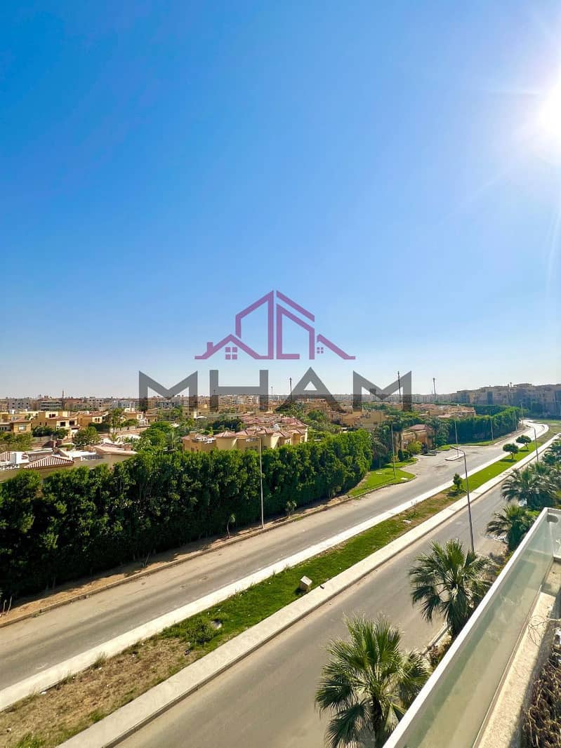 32 photo_5890732339107662819_y. jpg