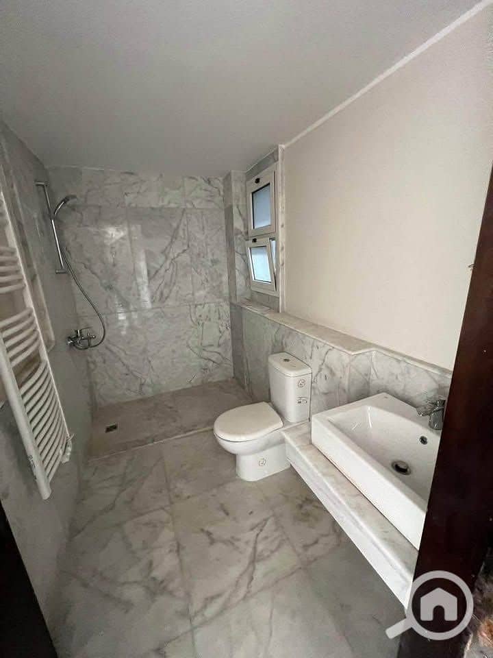 6 542318752_1145466734173835_2243141610566049246_n. jpg