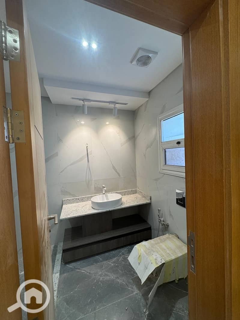 8 IMG-20251209-WA0020. jpg