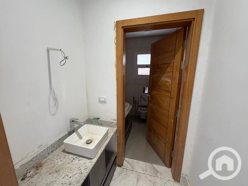 14 IMG-20251209-WA0044. jpg