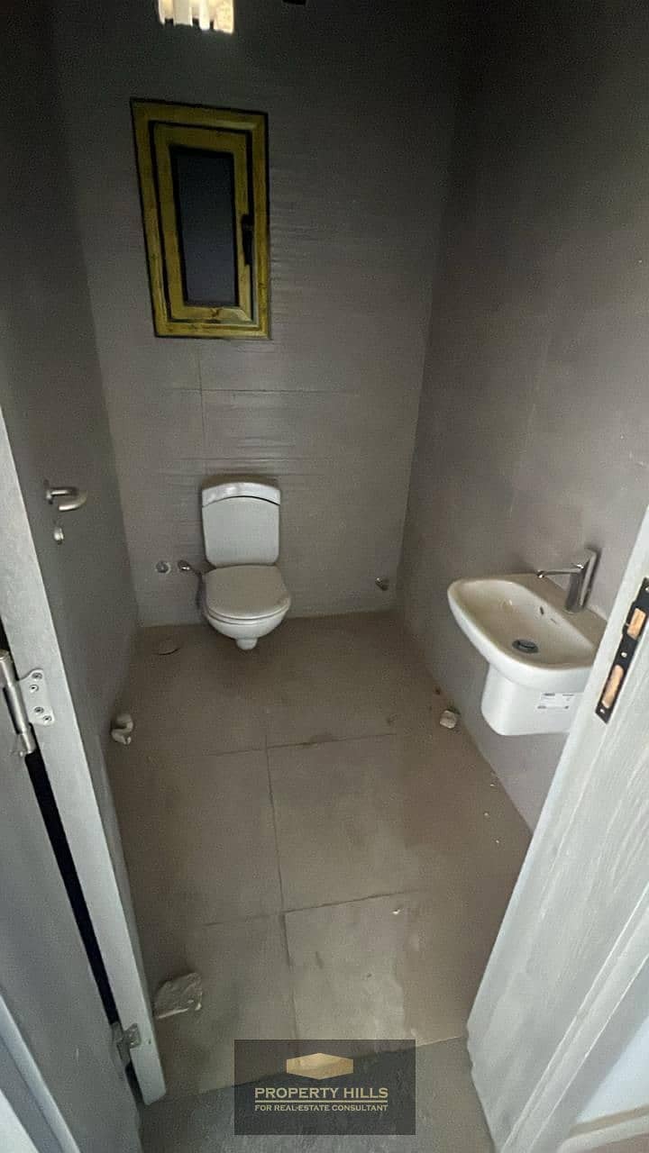 4 WhatsApp Image 2025-11-27 at 3.36. 53 PM. jpeg