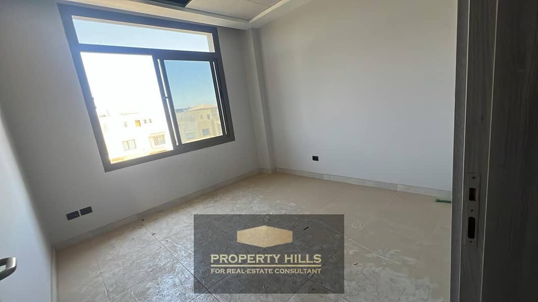 8 WhatsApp Image 2025-11-27 at 3.36. 52 PM (1). jpeg