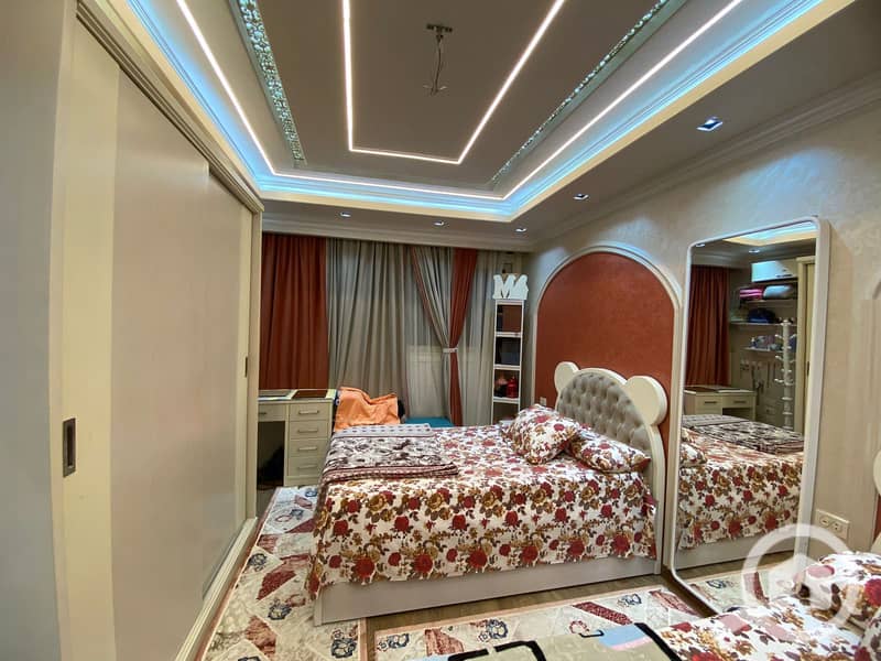 6 WhatsApp Image 2025-12-07 at 3.35. 30 PM (2). jpeg