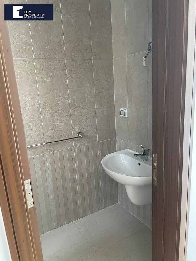 7 _files_WhatsApp Image 2025-09-08 at 4.30. 36 PM. jpeg