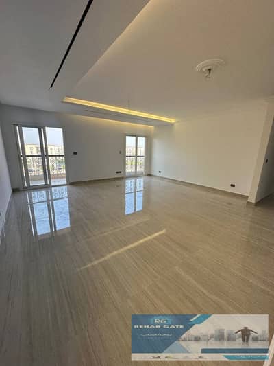 3 Bedroom Flat for Sale in New Cairo, Cairo - 4d027700-b100-4545-a289-0f3c214695e9. jpg