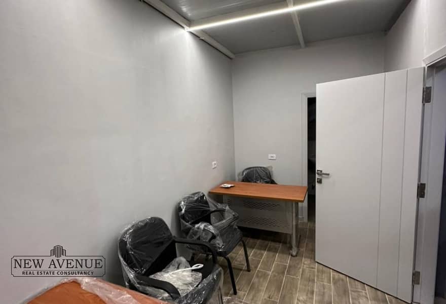 3 abb67679-41bb-430f-91cf-dc27e2eec3da. jpg