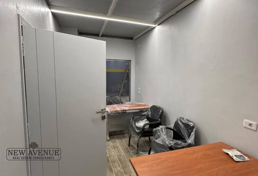 6 ee3435e7-17a8-41e5-8341-1cf014a44e55. jpg