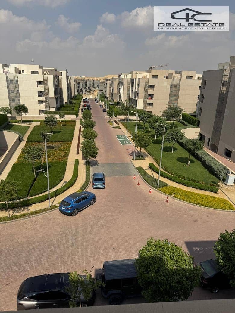 4 WhatsApp Image 2025-02-02 at 2.40. 57 PM (2). jpeg