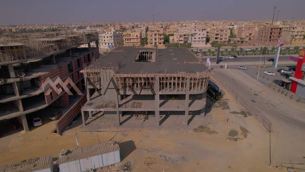 7 175e9f6a-8315-44c8-9bcb-fbc31298fe85. jpg