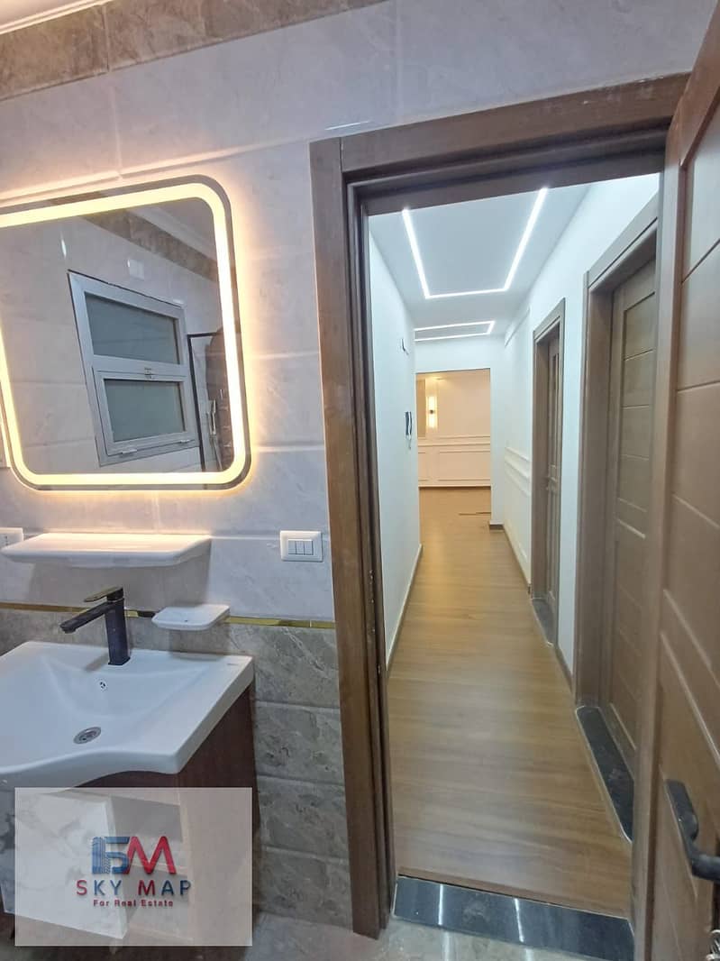 5 WhatsApp Image 2025-12-09 at 3.28. 50 PM (3). jpeg