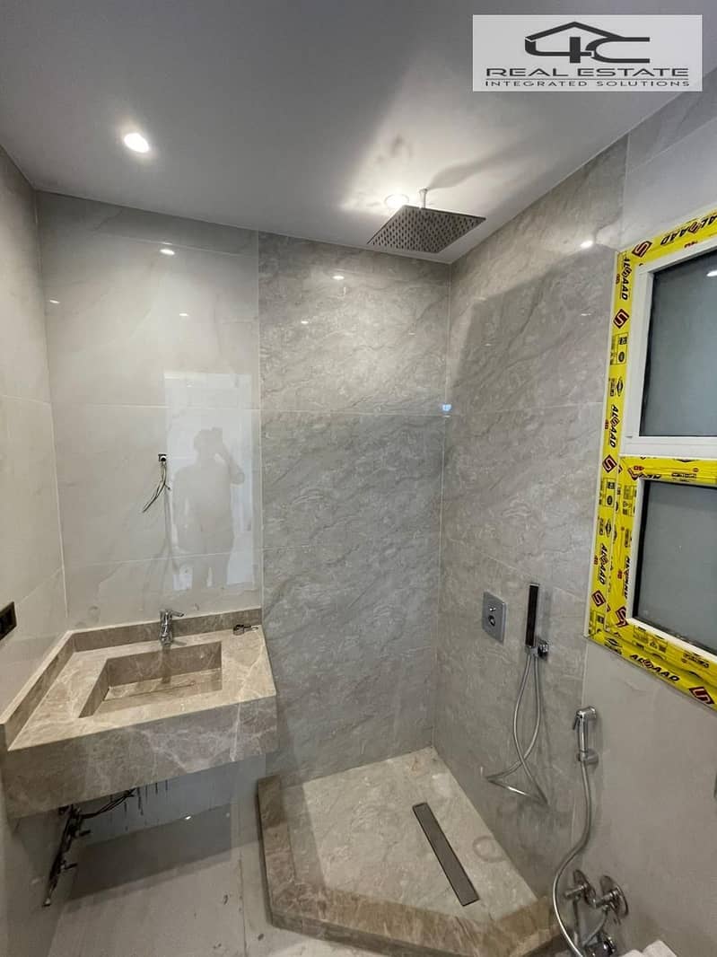 9 WhatsApp Image 2025-12-09 at 14.21. 47 (1). jpeg