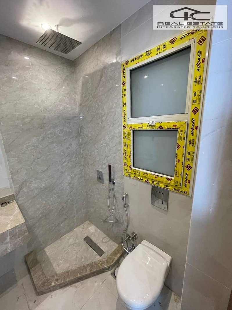 19 WhatsApp Image 2025-12-09 at 14.21. 53. jpeg