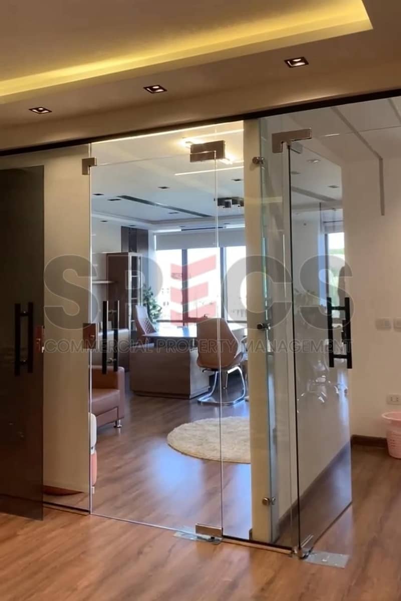 2 ba7e872e-8914-43e9-a8bd-6c810a862043. jpg