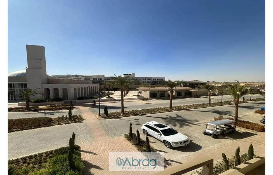 11 8081517-b49ffo. jpg