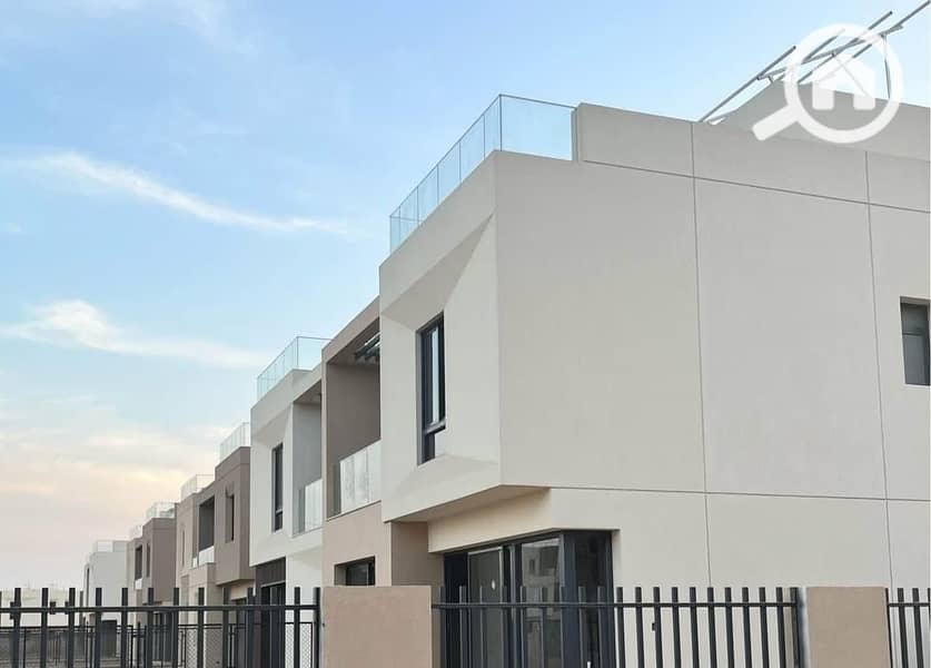 19 WhatsApp Image 2025-05-21 at 7.37. 14 PM (1). jpeg