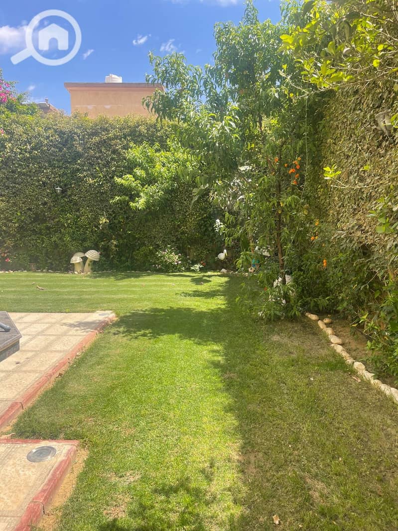 8 dca71b05a0564a73bb7277f74317e322. jpg