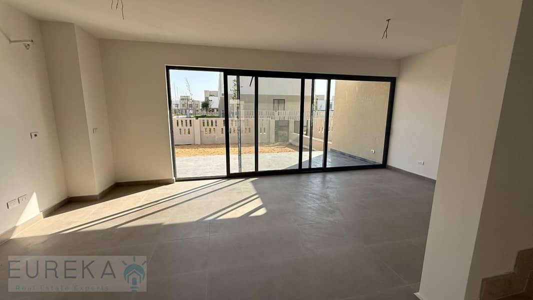 0c38c410-12bc-4198-a502-cd17a7e97626. jpg 0c38c410-12bc-4198-a502-cd17a7e97626. jpg