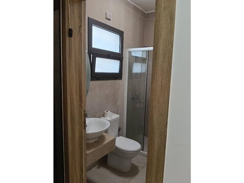 11 9165c374-9a9a-47e3-bebd-80b60a2538b0. jpg