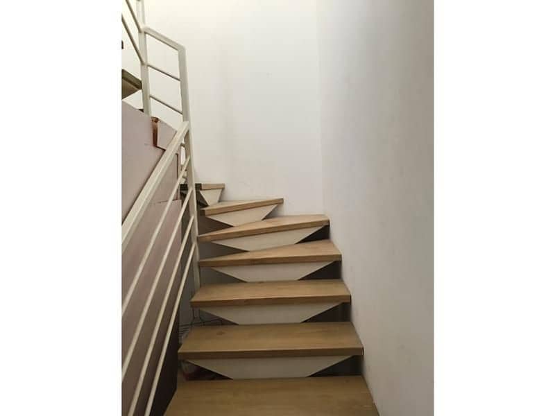 13 fa38a54c-f995-4686-aa4a-a6b4391a17cb. jpg