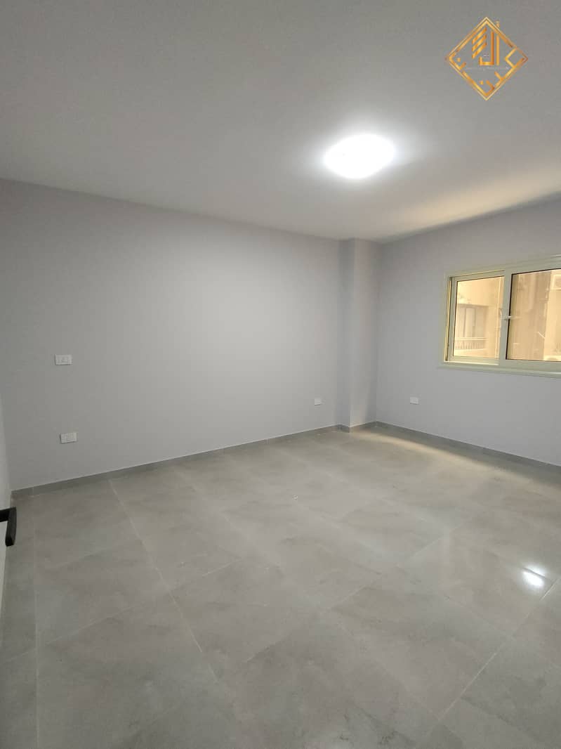 3 WhatsApp Image 2025-05-26 at 16.07. 30 (1). jpeg