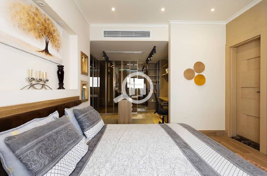 6 WhatsApp Image 2025-12-09 at 3.42. 06 PM (3). jpeg