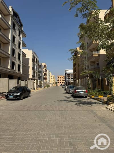 3 Bedroom Apartment for Sale in Sheikh Zayed, Giza - 29aaf94b-5581-405b-a363-49f8ff0c5b2a. jpg