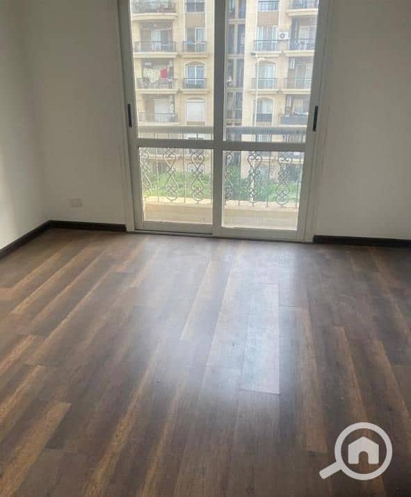 3 ed0d2f59-2122-420a-99a1-1a665a22fc85. jpeg