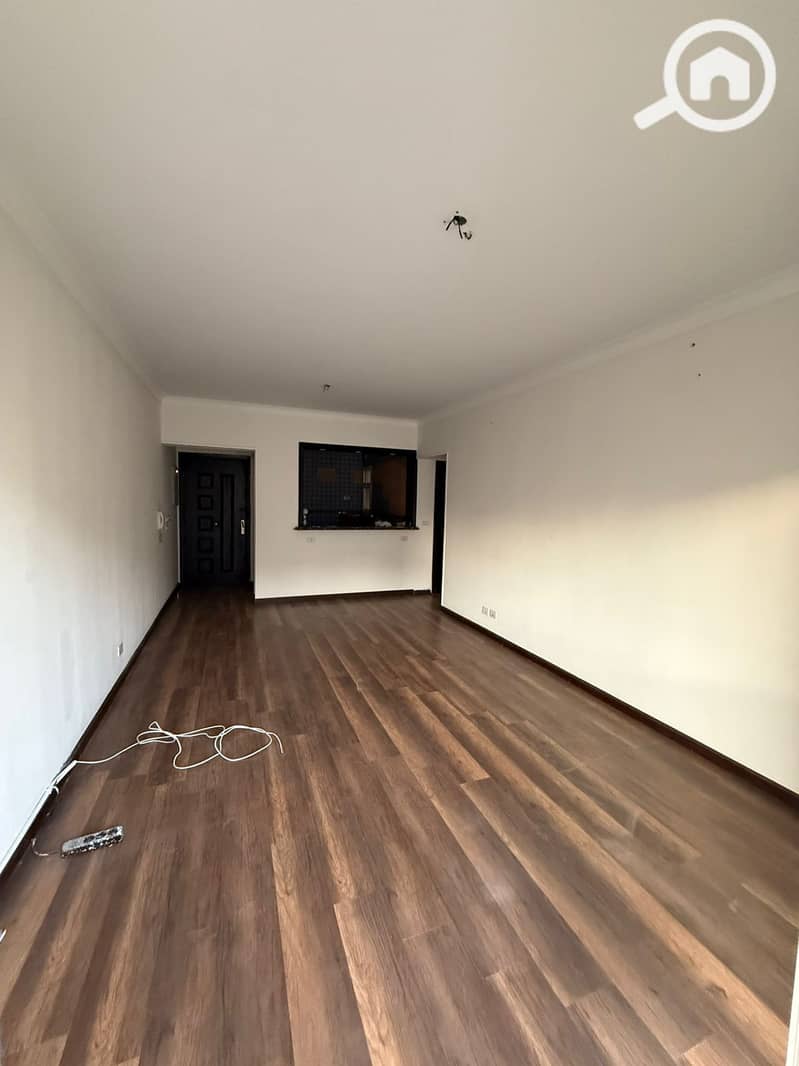 4 7396611f-29c9-41ef-854e-c1cc3aae2724. jpeg