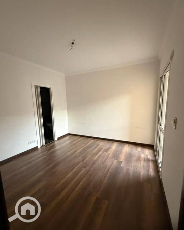 5 3896075e-872e-416b-bbb9-a2826e7adbbd. jpeg