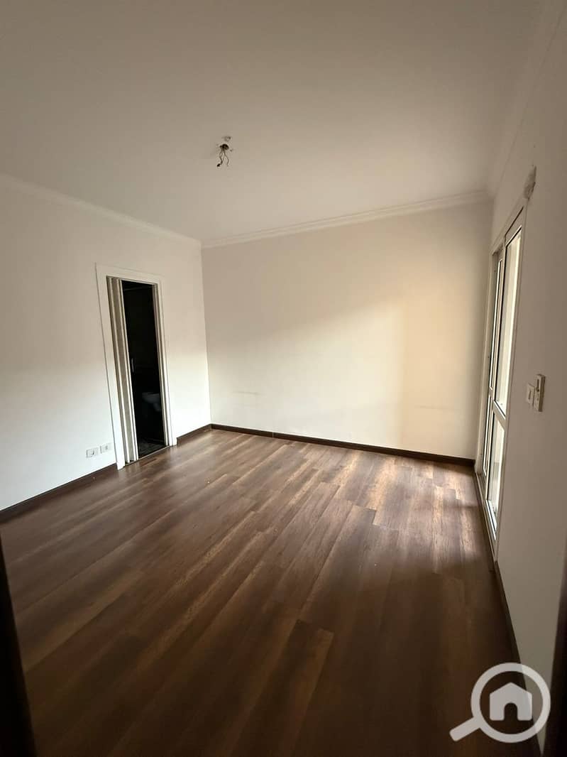 6 dbb63d1a-1dbd-4d0e-b614-392be09a6e79. jpeg