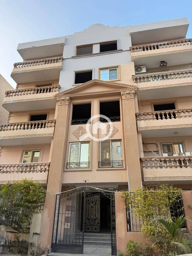 2 027430db-ab7e-436e-94c9-7a0a1a932721. jpg